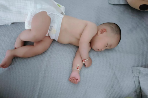 扶余宝宝大便干拉不出来